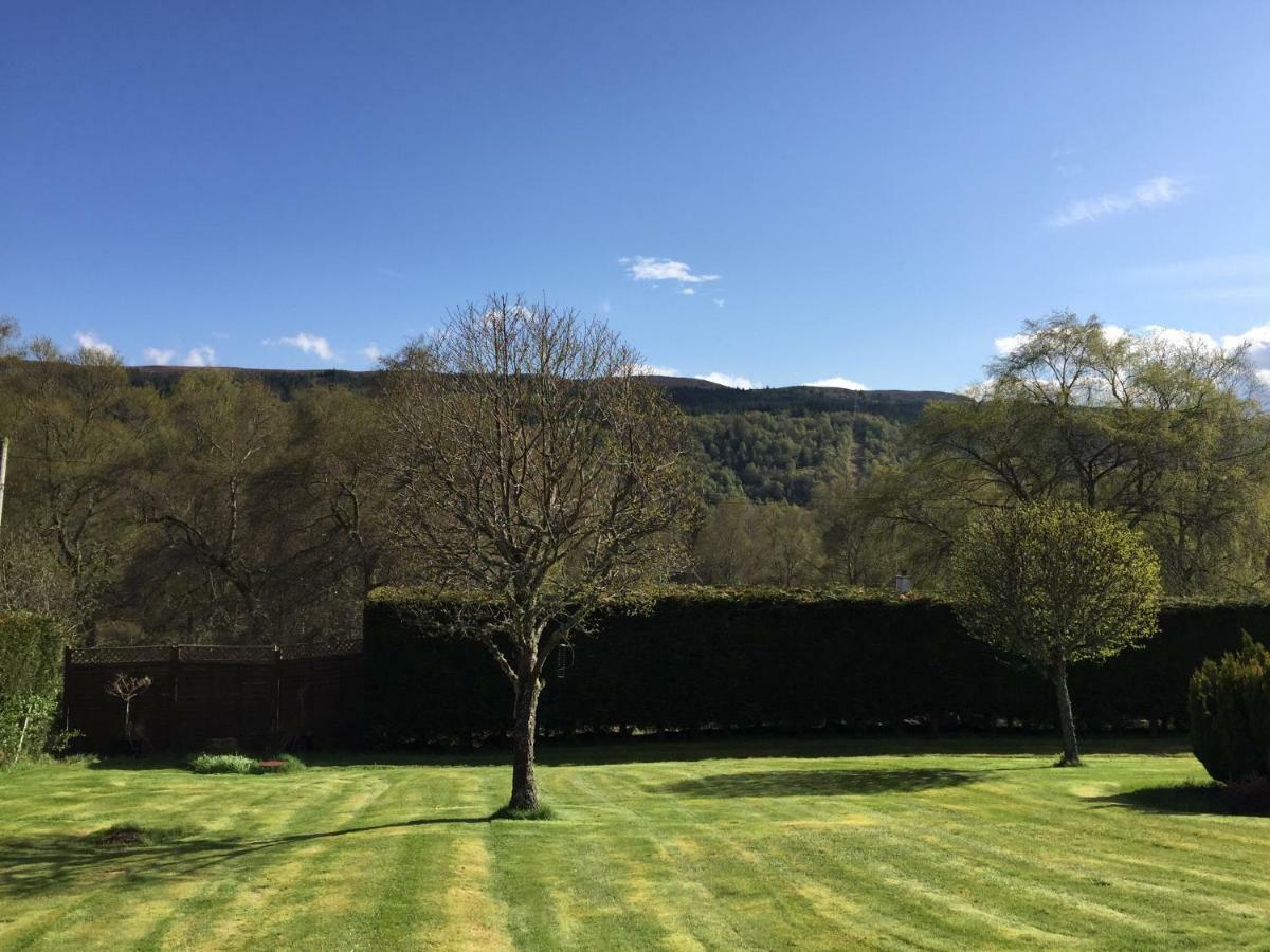 Forest View - Adults Only - Maximum 2 Guests Drumnadrochit Bagian luar foto